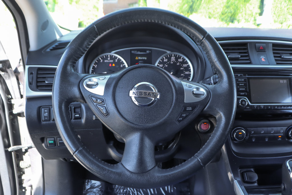 Used 2017 Nissan Sentra SR FWD image 19