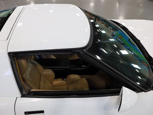 Used 1993 Chevrolet Corvette Coupe image 33