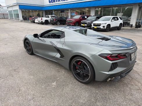 Used 2024 Chevrolet Corvette Stingray Convertible w/ 1LT RWD image 2