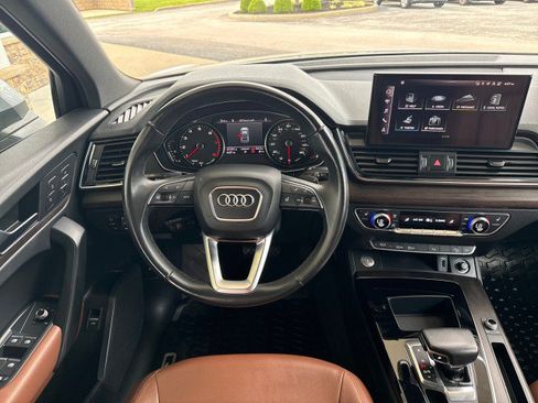 Used 2023 Audi Q5 2.0T Premium w/ Convenience Package AWD/4WD image 8