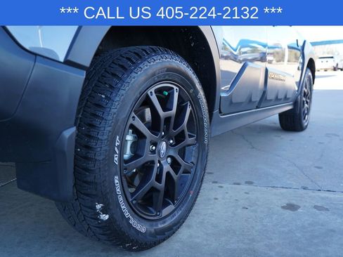 Used 2025 Subaru Crosstrek 2.5i Wilderness w/ Crosstrek Mirror Package image 9