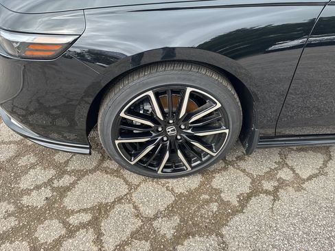 New 2026 Honda Accord Touring image 9