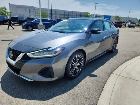 Used 2020 Nissan Maxima 3.5 SL w/ Floor Mat Group image 6