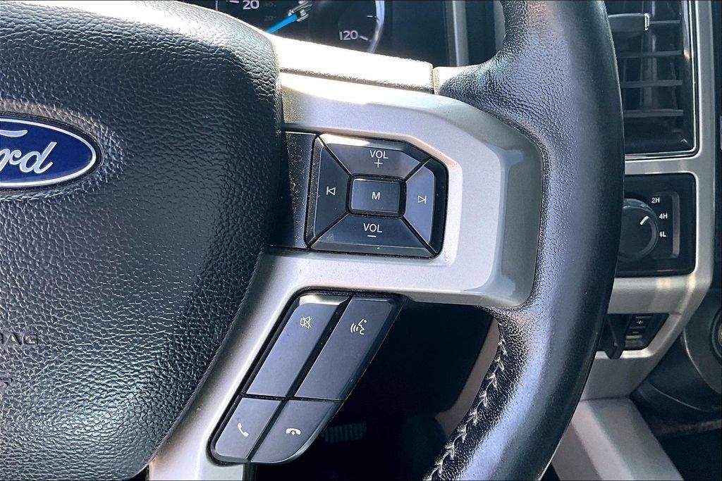 Used 2018 Ford F350 Lariat w/ Lariat Ultimate Package AWD/4WD image 16