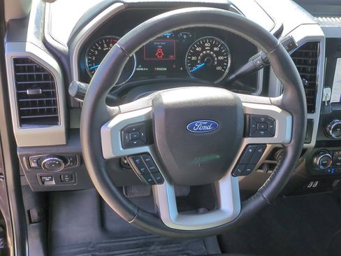 Used 2020 Ford F150 Lariat image 18