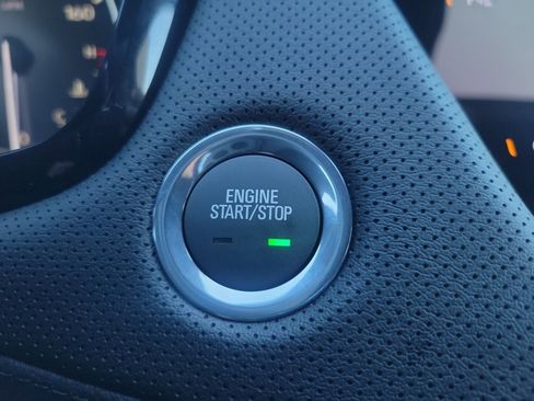 New 2025 Cadillac XT6 Luxury image 20