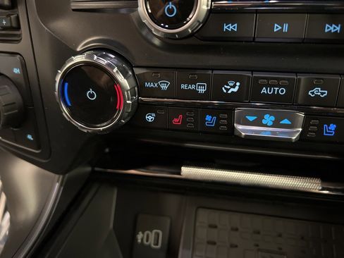 New 2025 Ford F150 Lariat w/ Equipment Group 502A High image 14