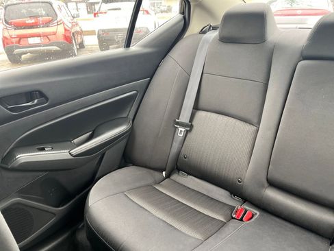 Used 2025 Nissan Altima 2.5 SV image 37