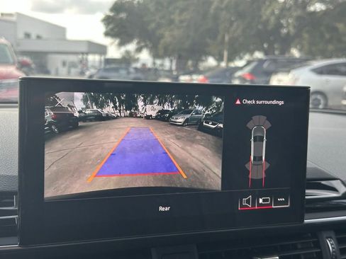 Used 2022 Audi A4 2.0T Premium w/ Convenience Package image 18