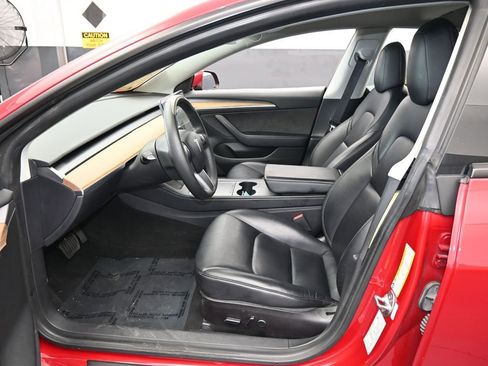 Used 2022 Tesla Model 3 Standard Range image 12