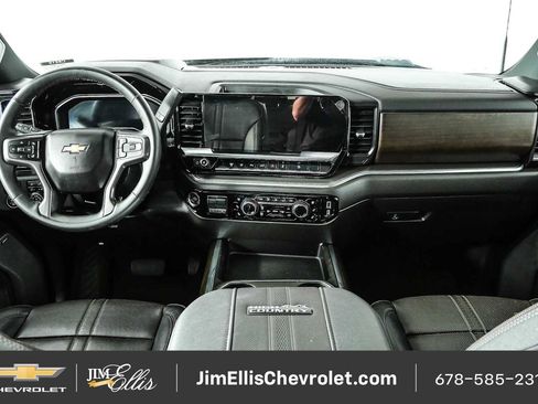 Certified 2025 Chevrolet Silverado 2500 High Country w/ High Country Premium Package AWD/4WD image 20