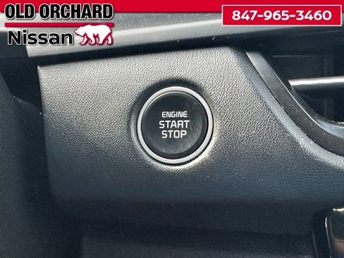 Used 2024 Kia Seltos SX w/ SX Sunroof Package AWD/4WD image 18