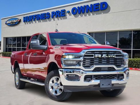 Certified 2026 RAM 2500 Big Horn AWD/4WD image 1