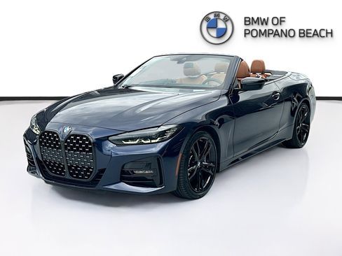 Used 2024 BMW 430i Convertible w/ M Sport Package RWD image 3