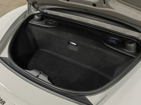 Used 2021 Porsche 718 Boxster RWD image 70