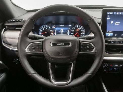 Used 2024 Jeep Compass Limited AWD/4WD image 12