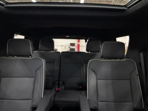 Used 2025 GMC Yukon Elevation w/ Technology Package AWD/4WD image 42