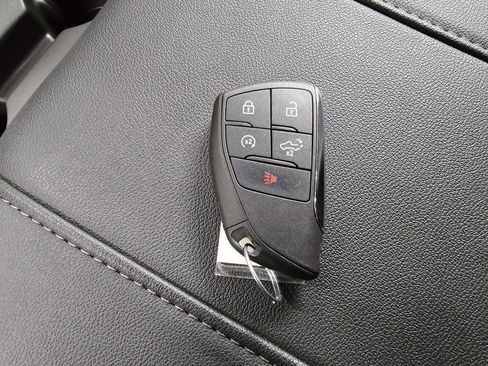 Used 2025 Chevrolet Silverado 2500 LT w/ All Star Edition AWD/4WD image 37