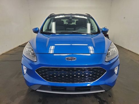 Used 2021 Ford Escape Titanium AWD/4WD image 2