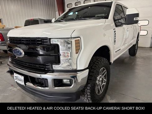 Used 2019 Ford F250 Lariat w/ Lariat Value Package AWD/4WD image 4