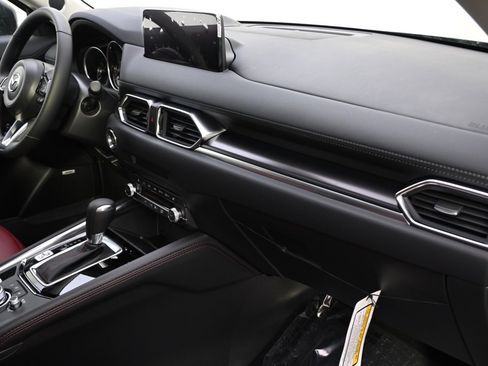 New 2025 MAZDA CX-5 Carbon Edition image 15