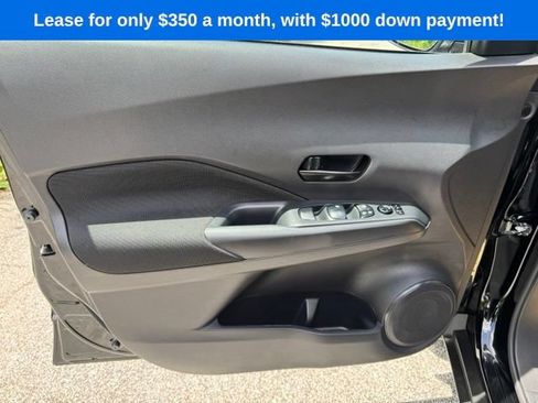 Used 2025 Nissan Kicks Play S FWD image 8