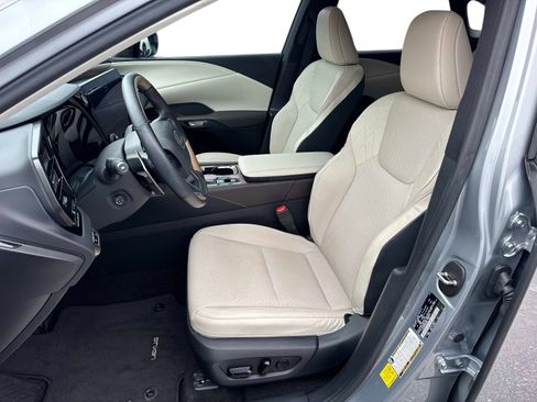 Used 2023 Lexus RX 350 Premium w/ Accessory Package (Z1) FWD image 22