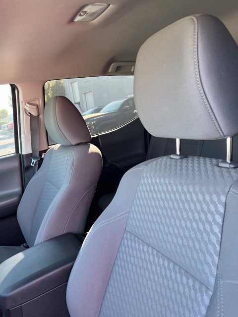 Used 2021 Toyota Tacoma SR w/ SR Convenience Package RWD image 4