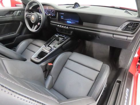 Certified 2026 Porsche 911 Carrera GTS RWD image 46