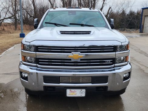 Used 2018 Chevrolet Silverado 2500 LTZ w/ Duramax Plus Package image 2