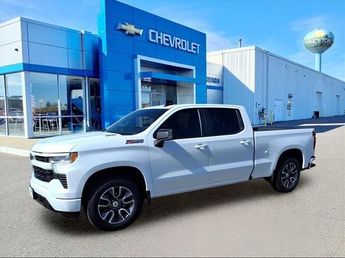 Used 2024 Chevrolet Silverado 1500 RST image 8