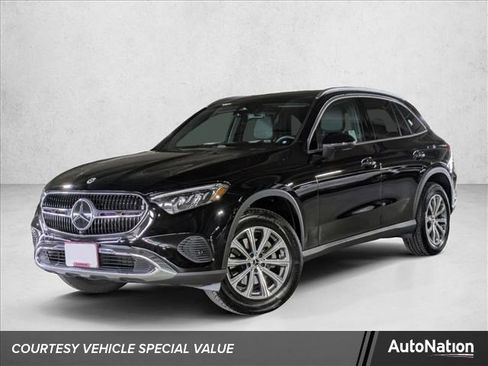 Certified 2025 Mercedes-Benz GLC 300 image 1