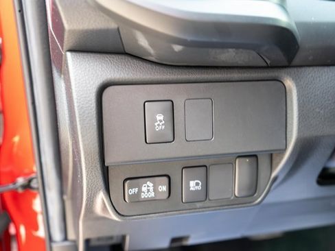 Used 2022 Toyota Tacoma SR image 19