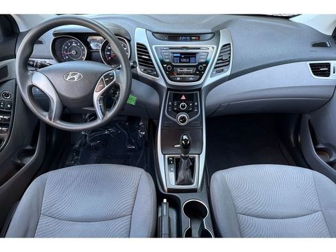 Used 2016 Hyundai Elantra SE FWD image 15