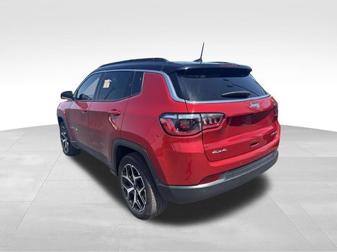 Used 2025 Jeep Compass Limited AWD/4WD image 6
