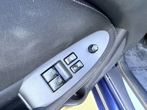 Used 2015 Nissan 370Z Coupe RWD image 7