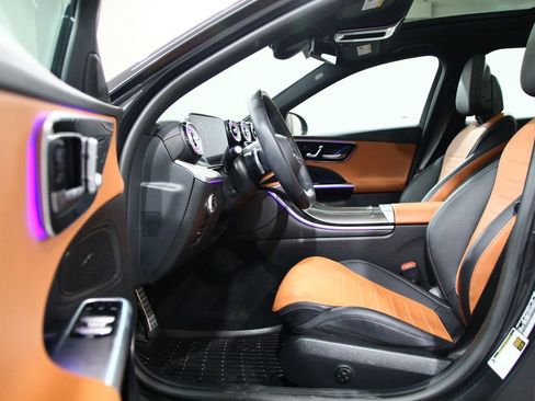 Certified 2023 Mercedes-Benz C 300 4MATIC Sedan image 4