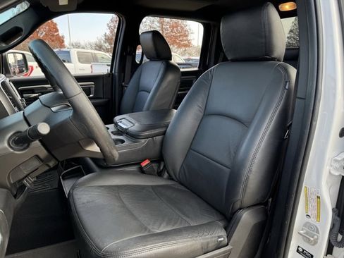 Used 2022 RAM 1500 Classic Warlock image 25