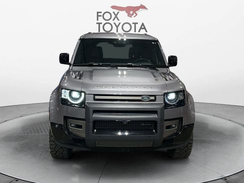 Used 2022 Land Rover Defender 110 X-Dynamic SE AWD/4WD image 9