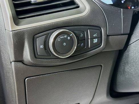 Certified 2022 Ford Edge SEL w/ Convenience Package image 10