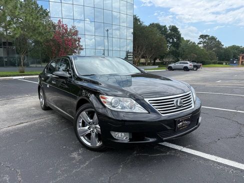 Used 2010 Lexus LS 460 L RWD image 2