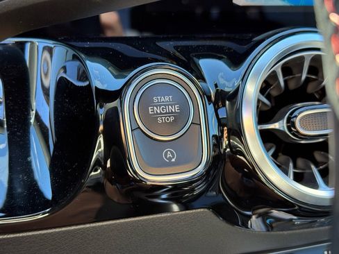 Certified 2023 Mercedes-Benz GLA 250 GLA 250 image 34