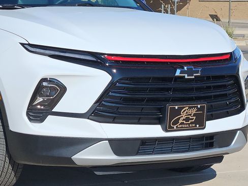 New 2025 Chevrolet Blazer LT w/ Redline Edition image 7