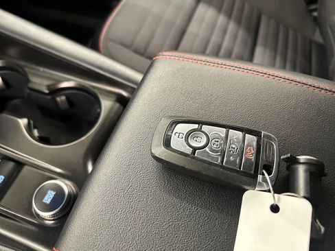 Used 2025 Ford Explorer ST-Line image 30