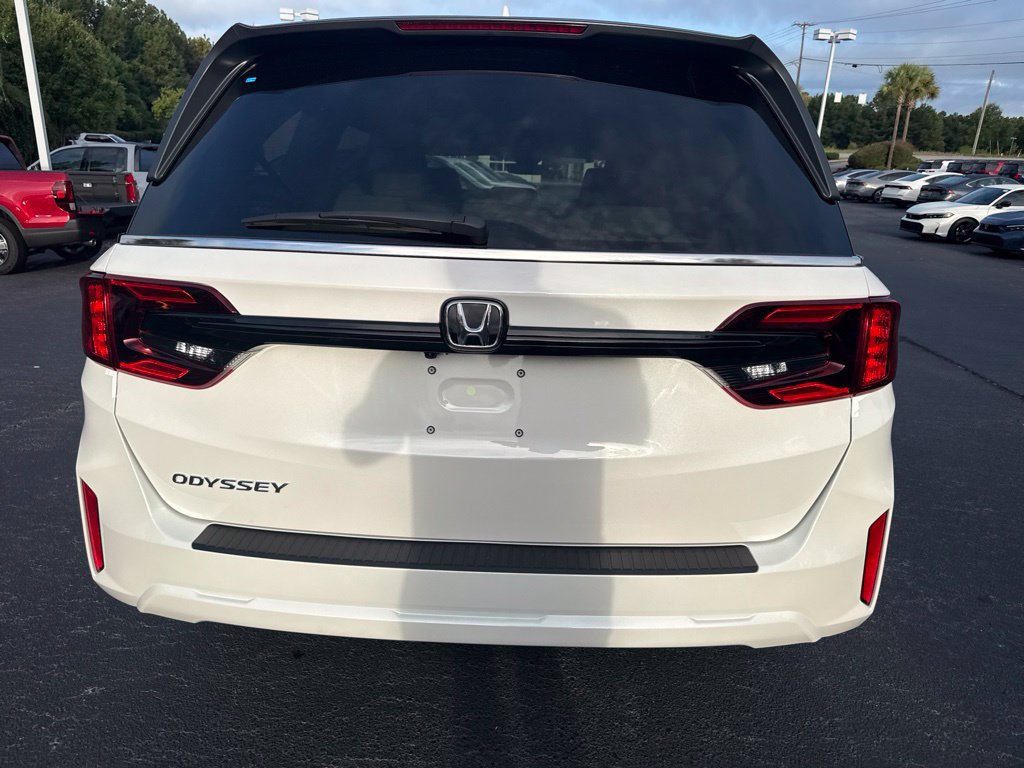 New 2027 Honda Odyssey EX-L image 4