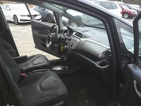 Used 2011 Honda Fit Sport image 11