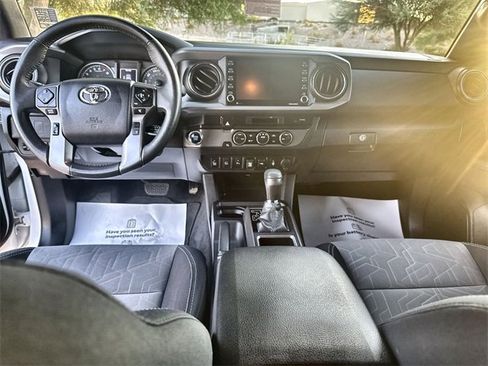 Used 2023 Toyota Tacoma TRD Sport image 14