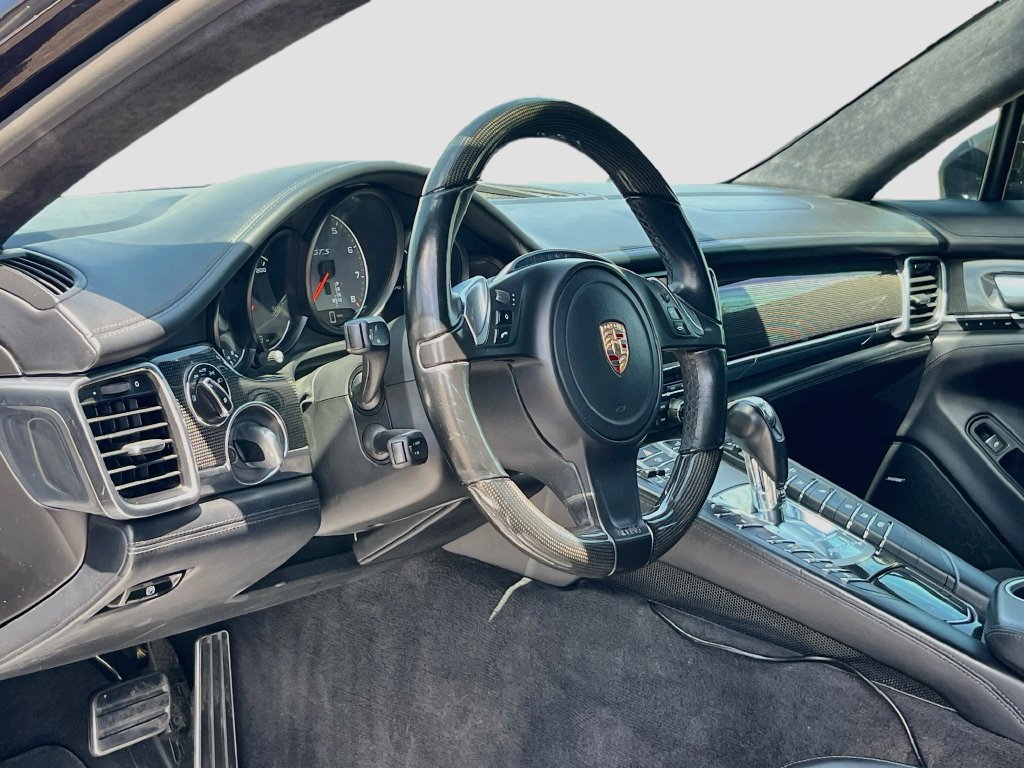 Used 2015 Porsche Panamera GTS AWD/4WD image 9