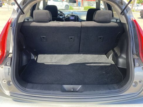 Used 2011 Nissan Juke SV AWD/4WD image 23