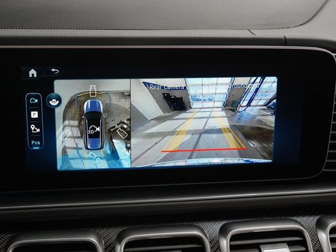 New 2026 Mercedes-Benz GLS 63 AMG 4MATIC image 31